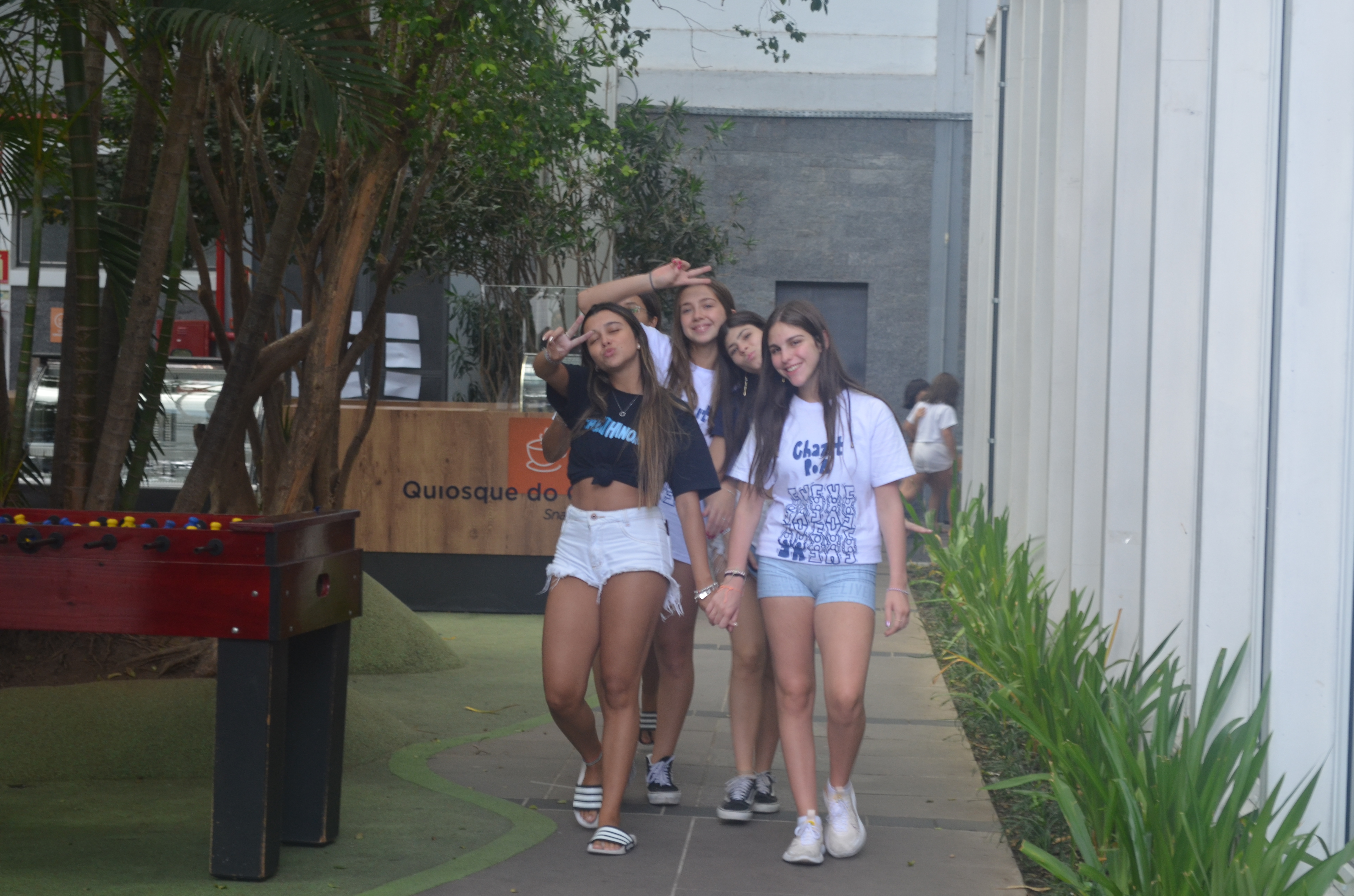https://chazit.com/porto_alegre/../fotos/fotos_site/2024/1° semestre/3° sábado/DSC_0131.JPG
